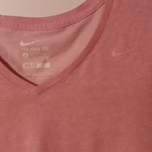 Nike tshirt